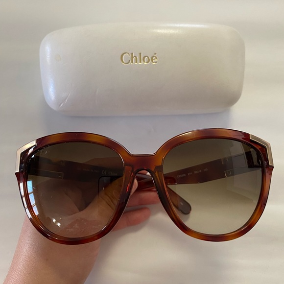Chloe wide rectangle brown sunglasses! - Picture 8 of 12